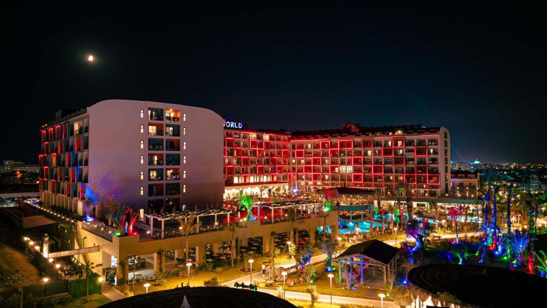 Dream Fun World Hotell Side Eksteriør bilde